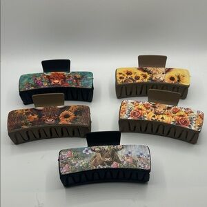 Highland Cow Floral Jaw Clip - Assorted Color Options